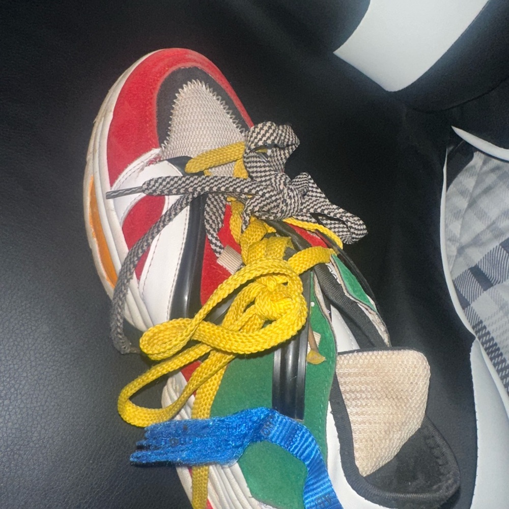Multicolor Sneakers with Vibrant Laces